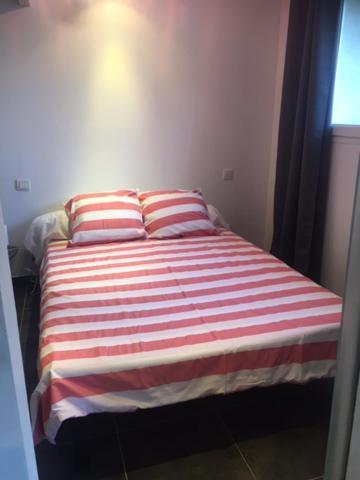2 Pieces Et Mezzanine Des 2 Nuits Apartment เวอแด็น ภายนอก รูปภาพ